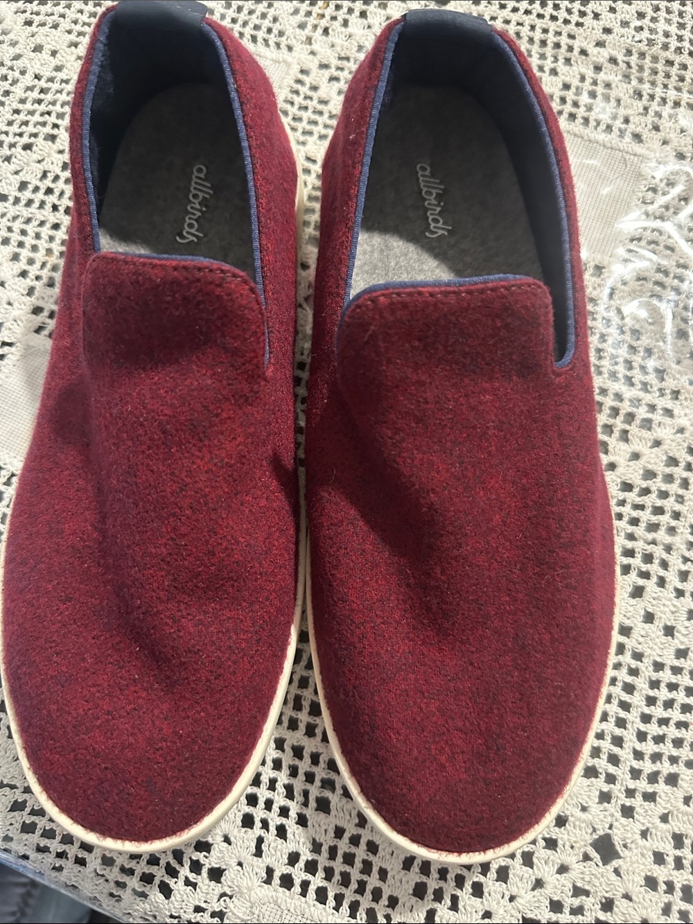 allbirds Women10 Slip-On Wool Loafers in Burgundy